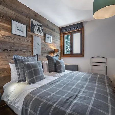 Renove 5 Avec Balcon, Cheminee Et Wifi A 400m Du Centre De - Fr-1-453-170 Apartmán Megève